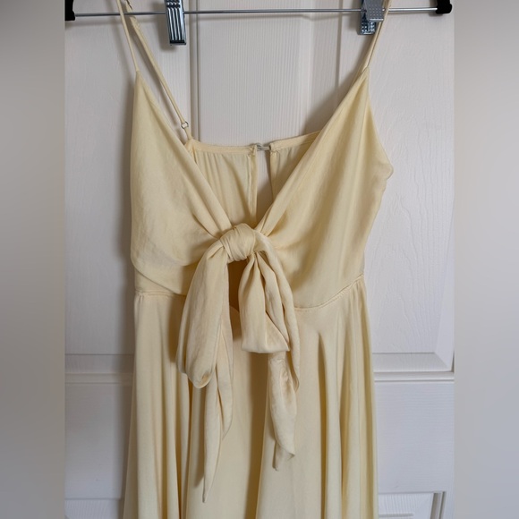 💛Hello Molly Secret Spot Buttery Soft Yellow Dress ☀️ - Picture 7 of 15